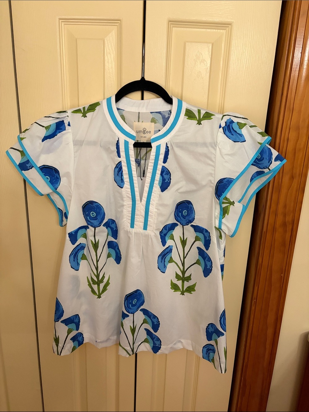 Umgee White Tunic with Blue Floral Print